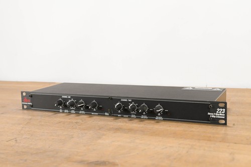 Dbx 223 stereo way - dbx,